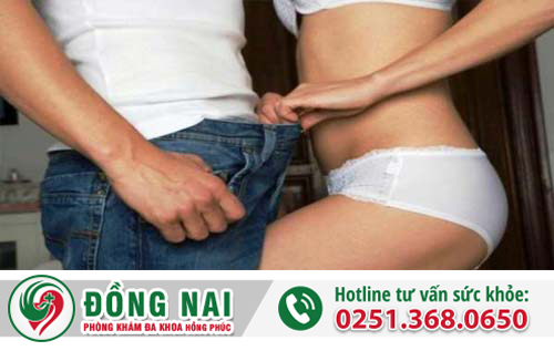 Dài bao quy đầu có quan hệ được không?